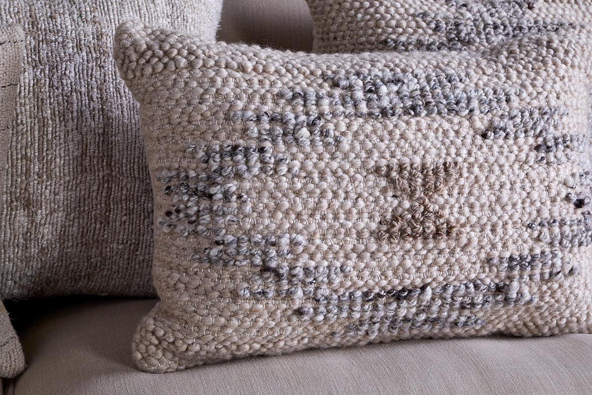 Housse de coussin Tendai en coton et laine - Naturel