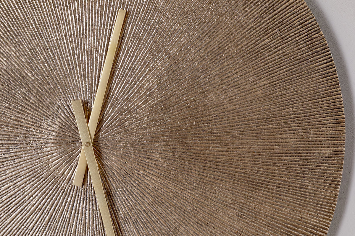 Horloge murale gravée Zuwena - Laiton antique