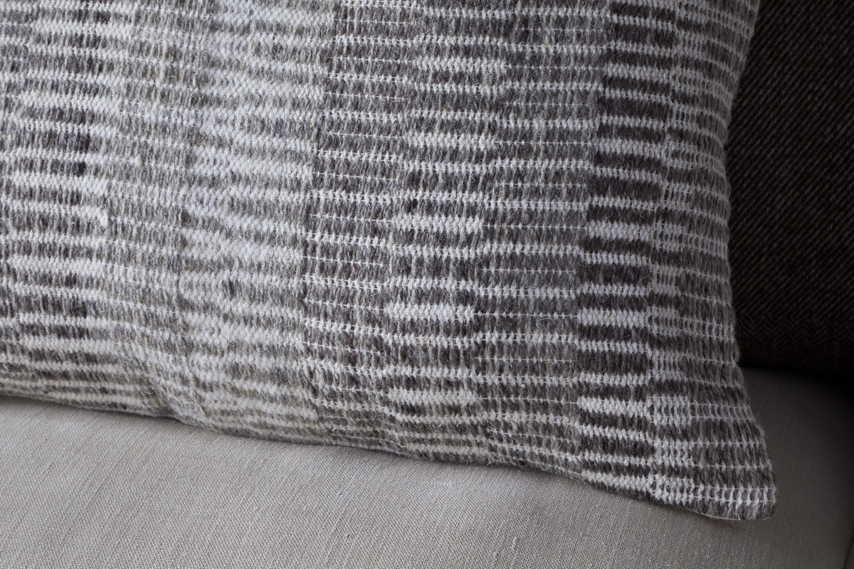 Housse de coussin en laine Aahna - Anthracite