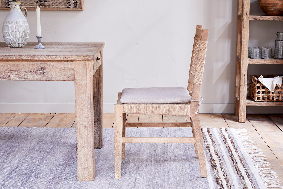 Chaise de salle à manger en bois de manguier et corde Aamani - Naturel