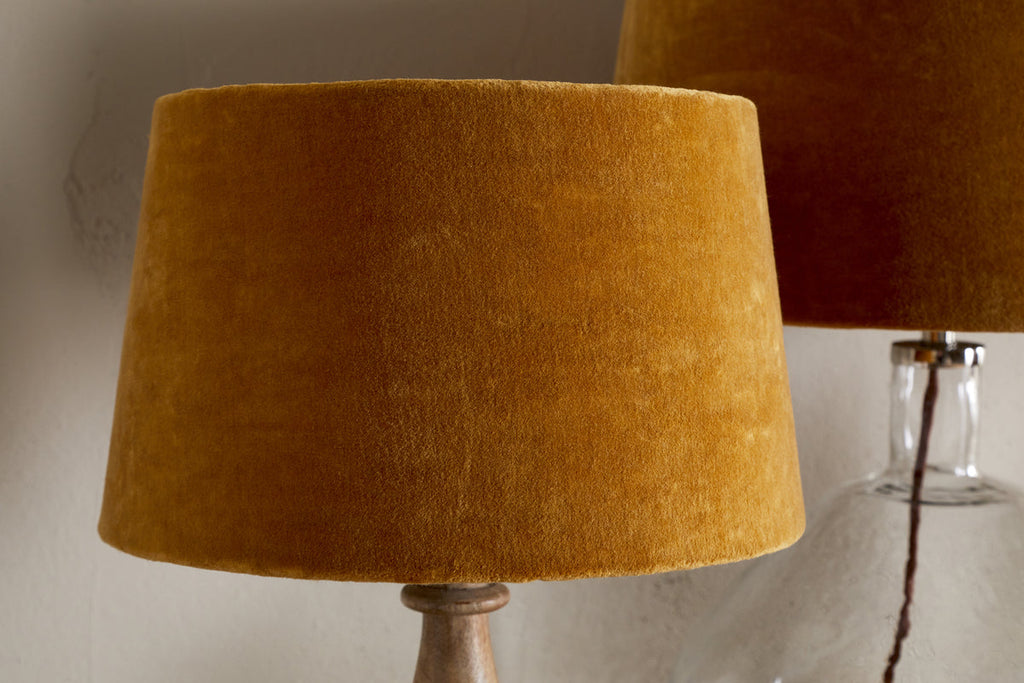 Abat-jour Batakha en Velours et Lin - Ocre Foncé