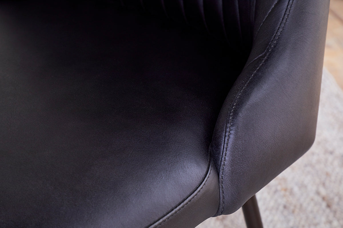 Chaise de salle à manger en cuir Harsha - Noir vieilli