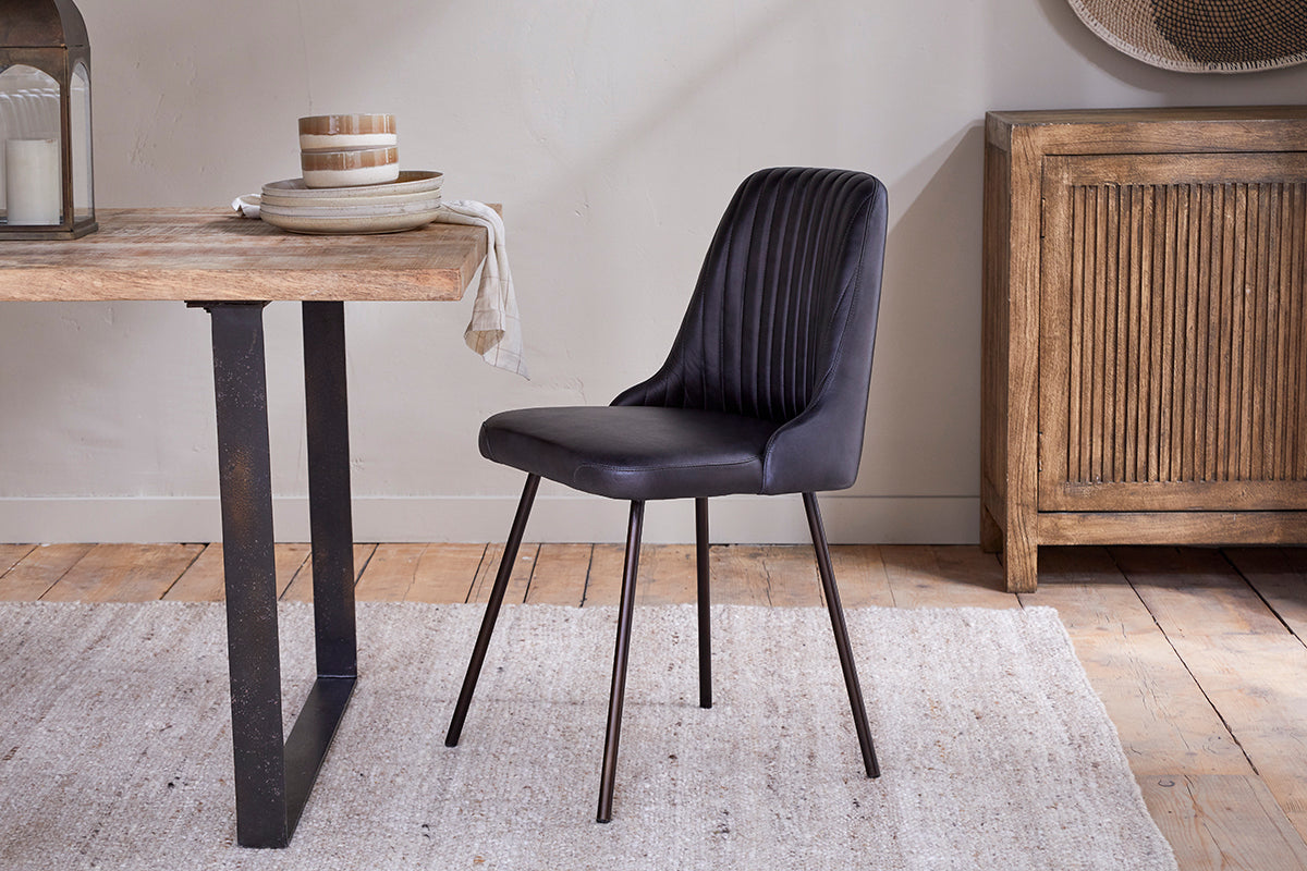 Chaise de salle à manger en cuir Harsha - Noir vieilli