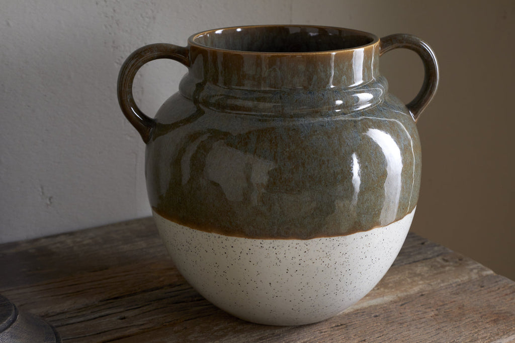 Vase à glaçure réactive Inha - Olive foncé et naturel