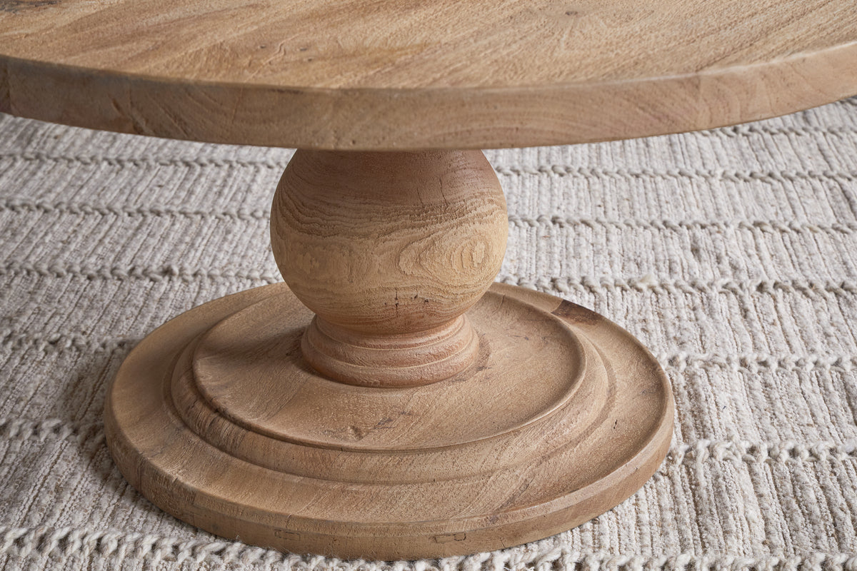Table basse ronde sculptée Laya - Naturel