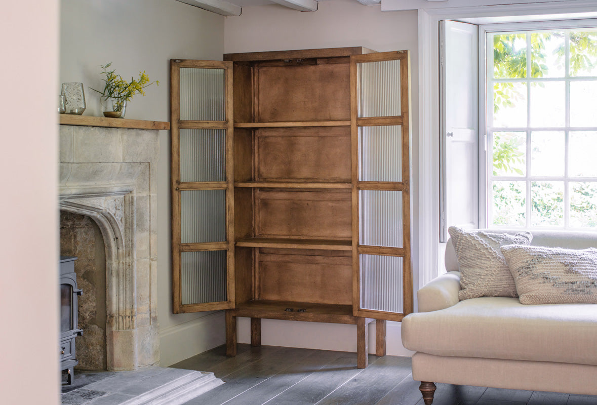Armoire en bois de manguier Mendani et verre cannelé - Teinte noyer