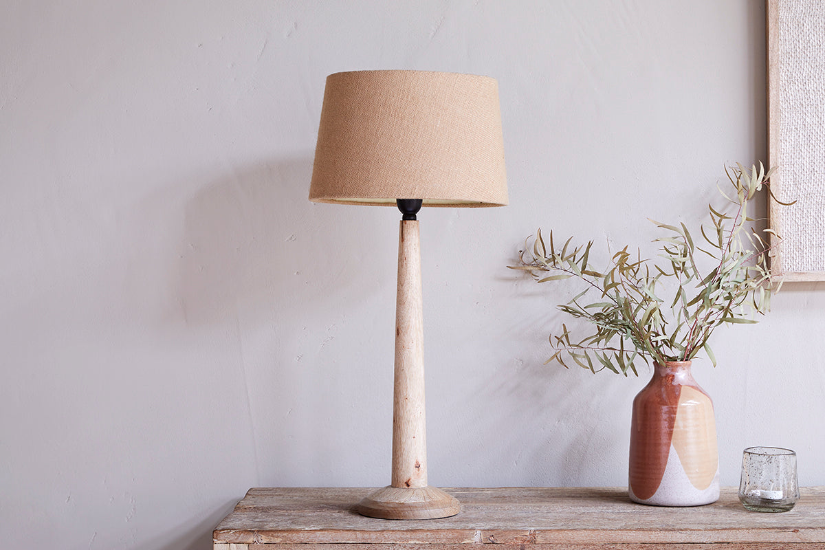 Lampe de table Sahar en bois de manguier - Naturel