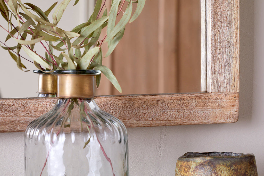 Miroir arqué en bois de manguier Sande - Naturel