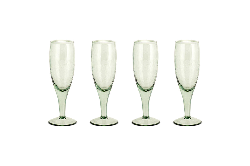 Verre à champagne martelé Yala – Vert sauge (lot de 4)